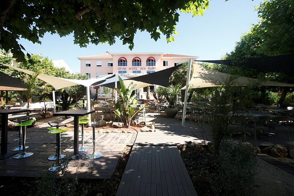 Adonis Sanary Grand Hotel Des Bains Exterior photo